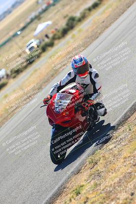 media/Oct-15-2023-TrackXperience (Sun) [[85198ff50b]]/Group 3/session 4 turn 3/